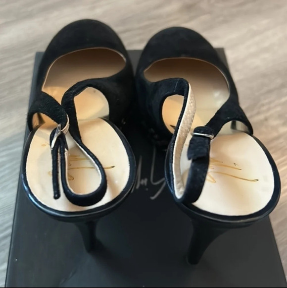 GIUSEPPE Zanotti Rainbow Crystal Heels EUC ❤️ - Picture 5 of 13